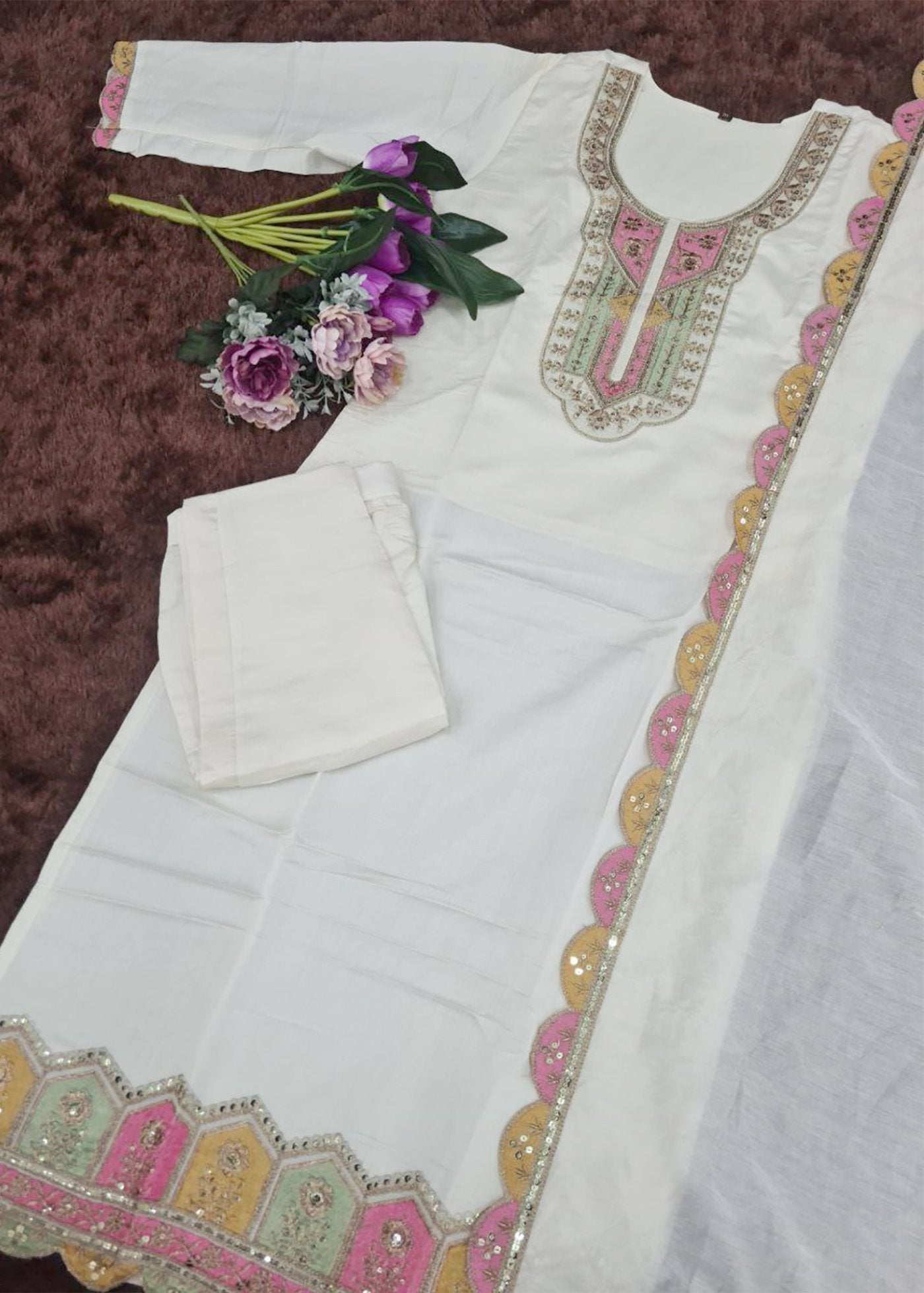 Women Silk White Kurta Pant Dupatta Set