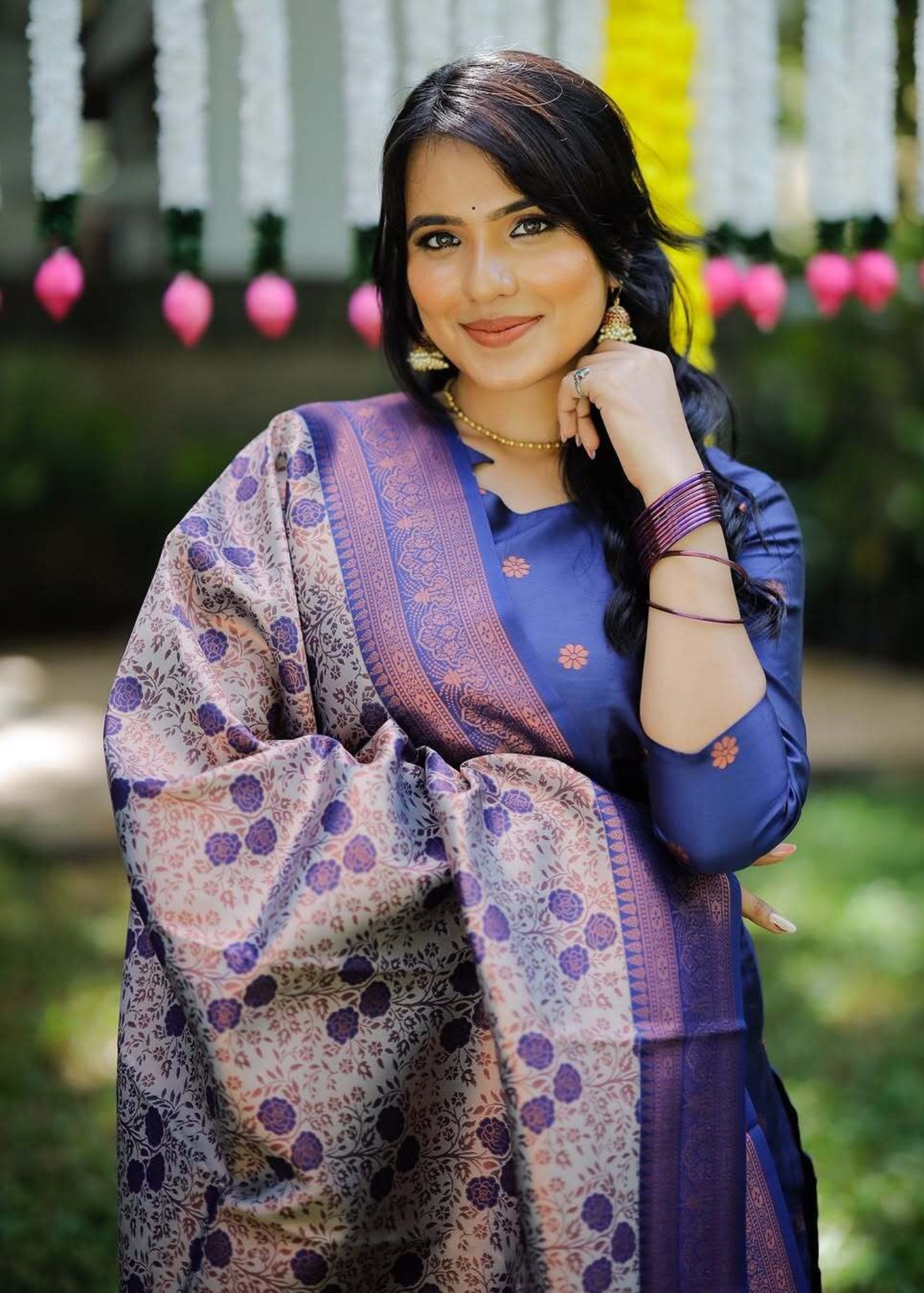 Women Jacquard Kurta Pant Dupatta Set