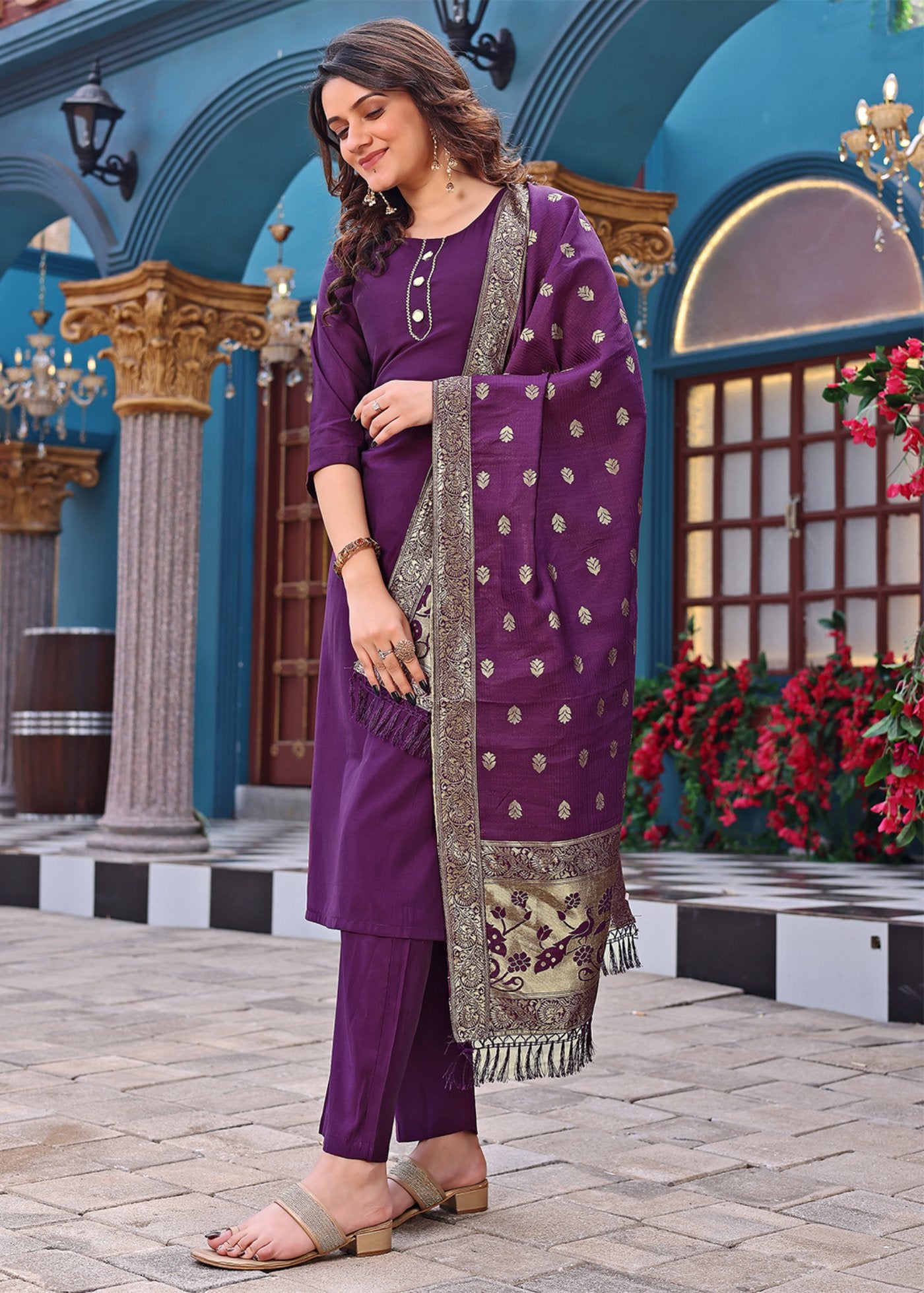 Women Silk Fiza Kurta Pant Dupatta Set