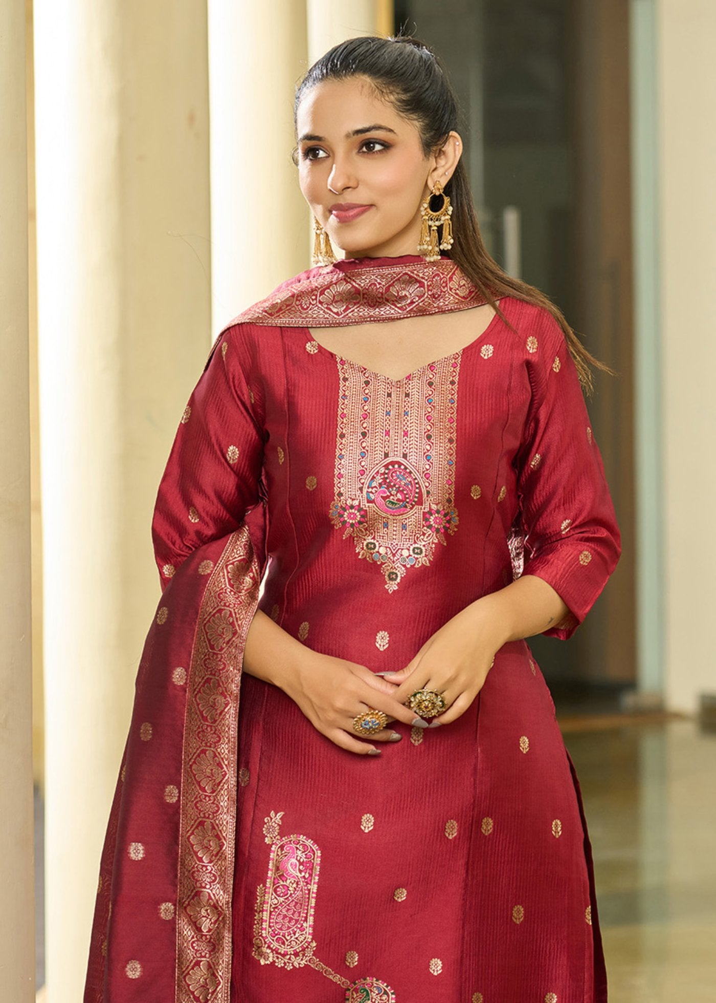 Women Jacquard Kurta Pant Dupatta Set