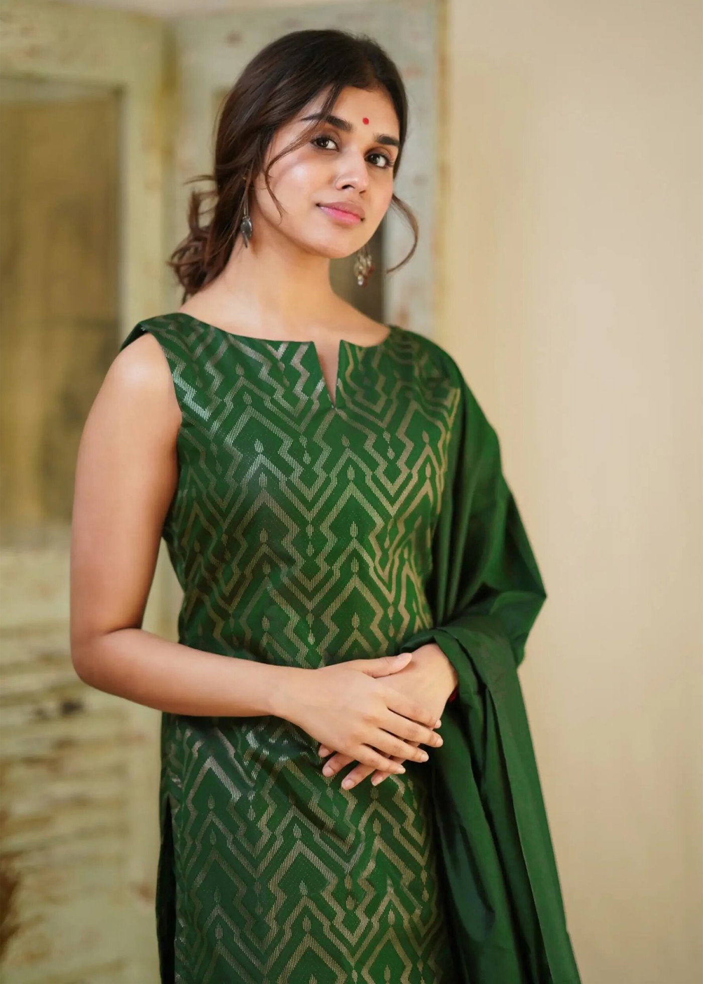 Women Silk Olive Kurta Pant Dupatta Set