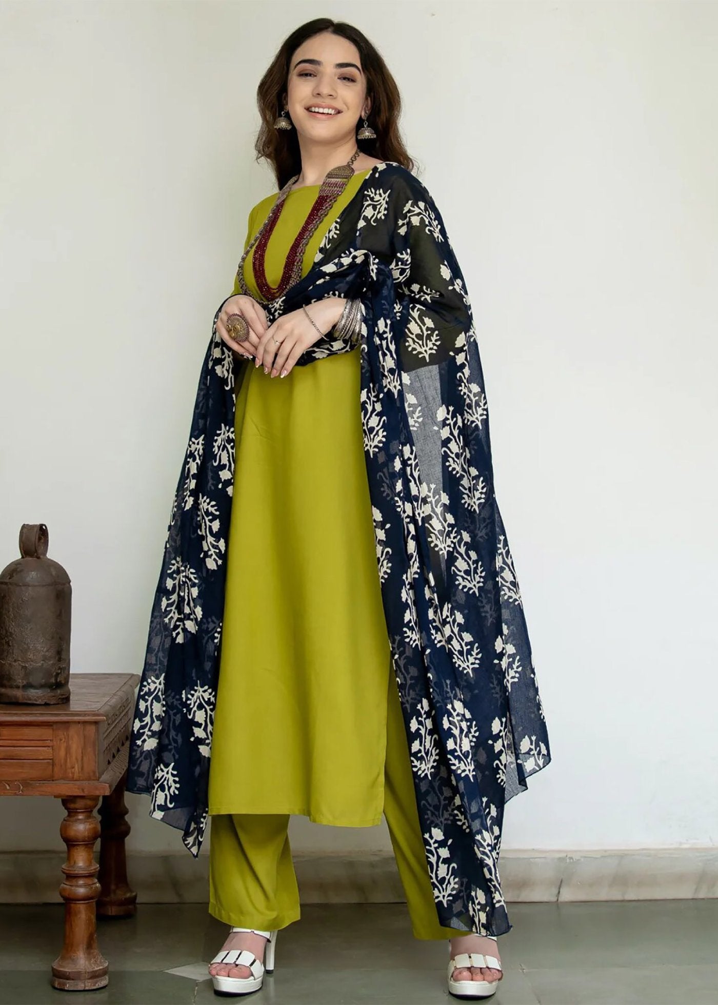 Women Silk Kurta Pant Dupatta Set