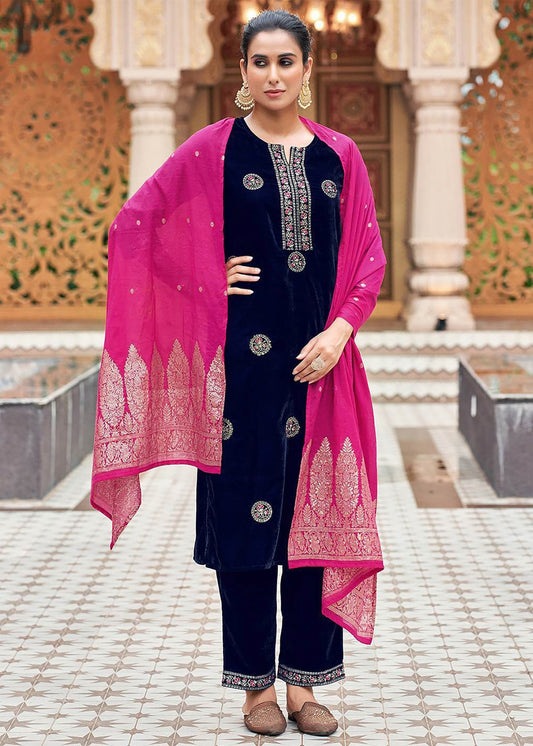 Women Velvet Kurta Pant Dupatta Set